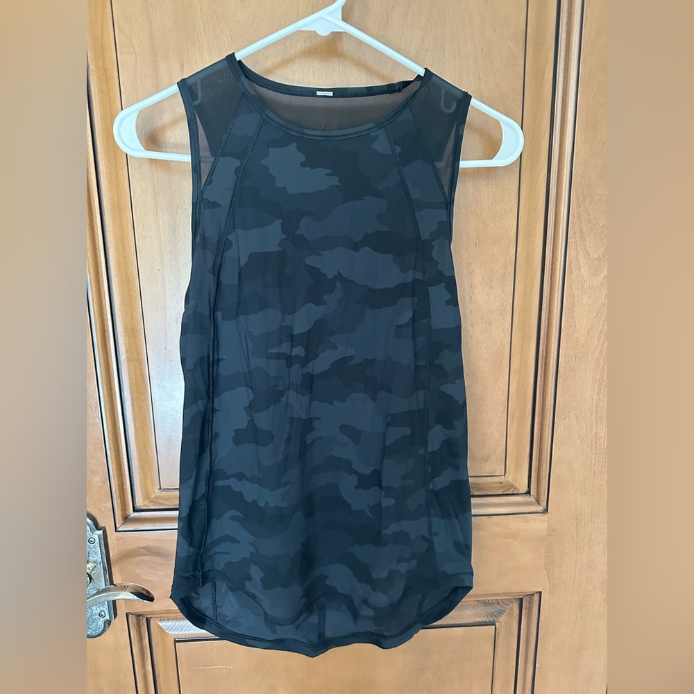 lulu black camo free flowing tank